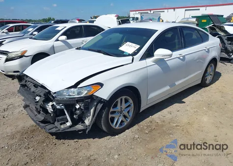 2014 Ford Fusion Se z USA, uszkodzony, nr VIN 1FA6P0H73E5357311